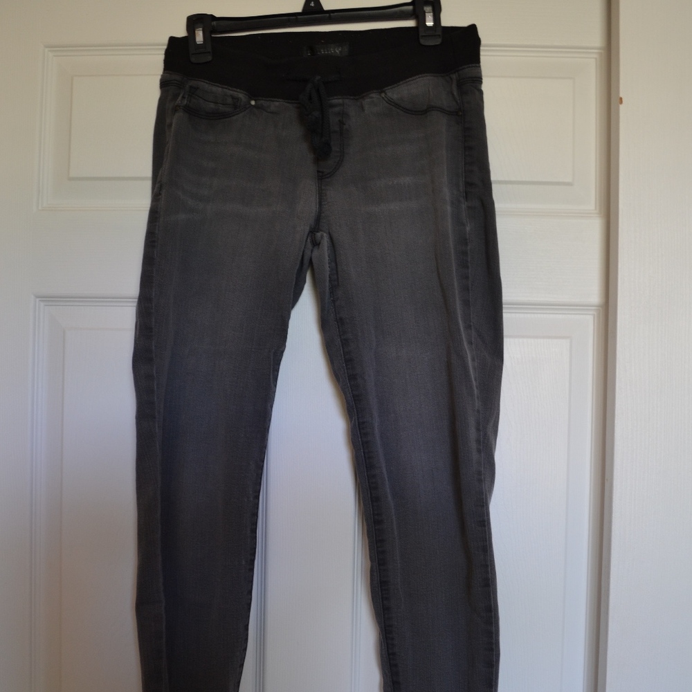 black jeggings